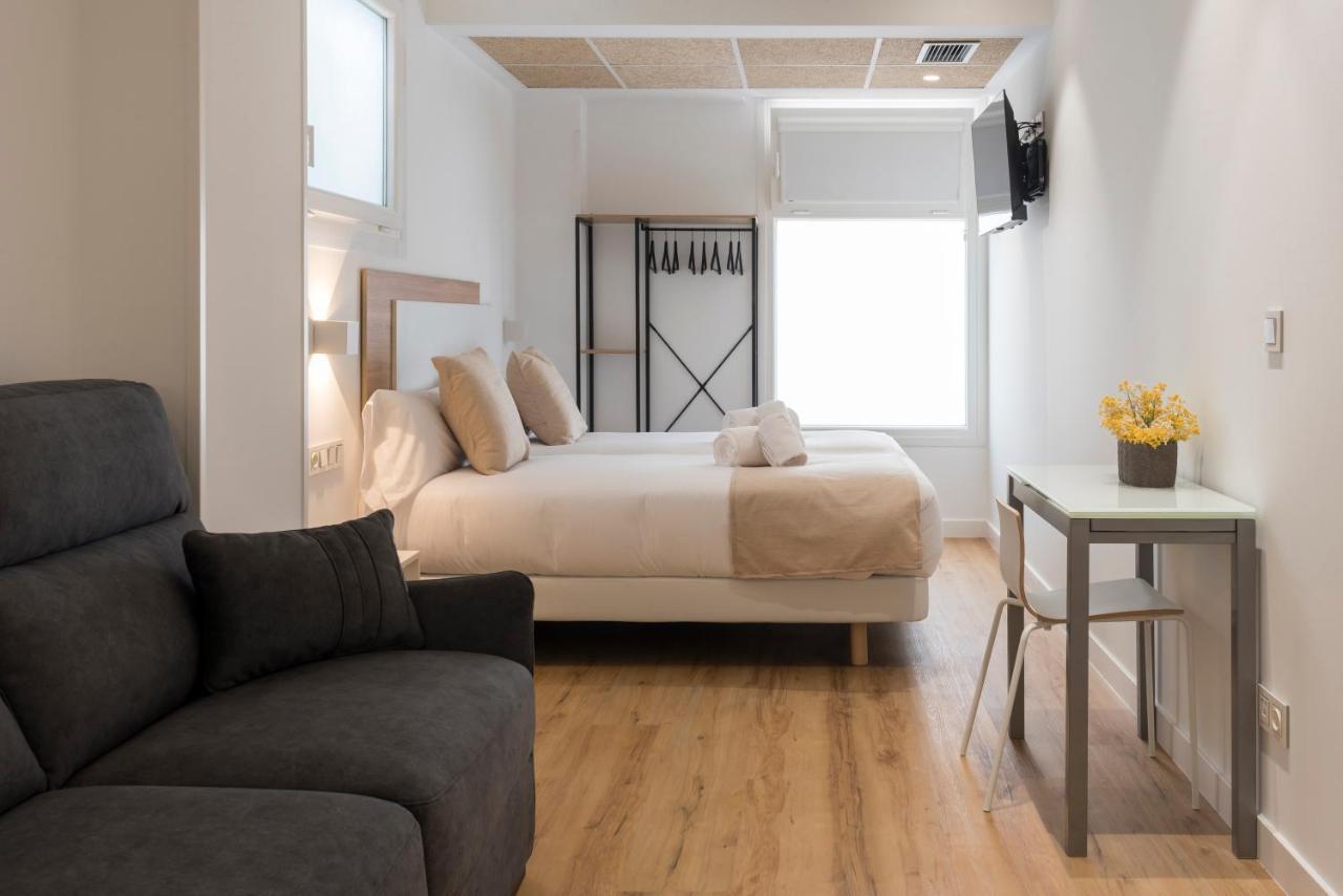 Elegant Rooms Lasarte Εξωτερικό φωτογραφία